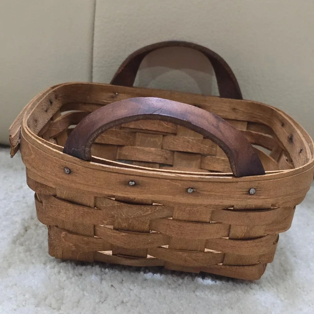 Woven Wood Basket‎ with Leather Handles Rustic Farmhouse Decor Square Vintage